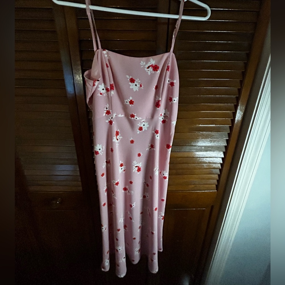 Etiquette dress